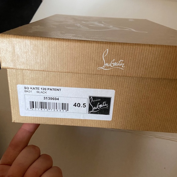 COPY - Louboutin So Kate 120 Black Patent Leather… - Picture 6 of 6